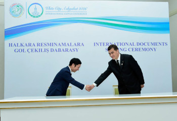 16a157f541ac74.jpg