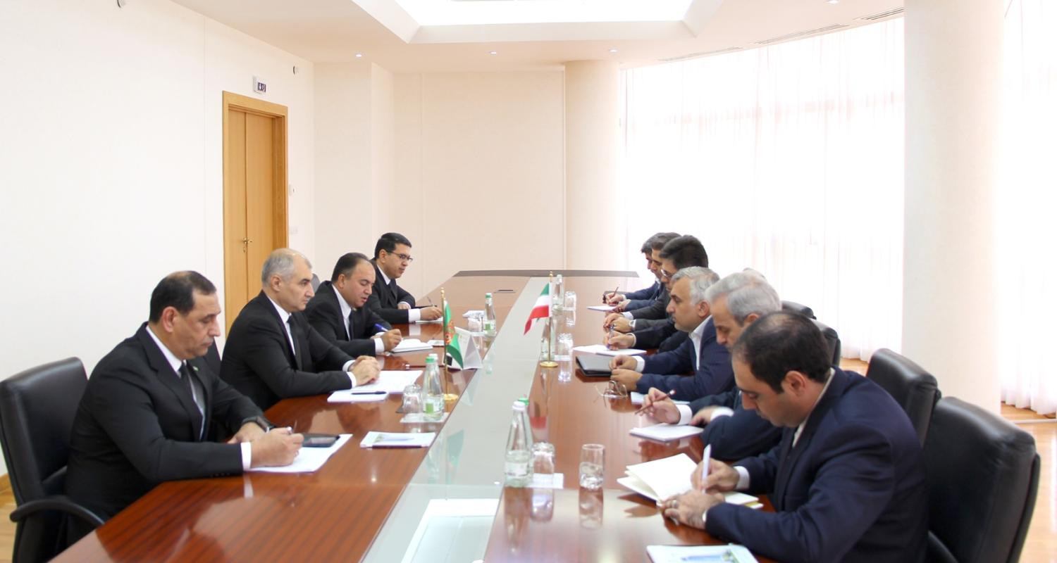 Turkmenistan and Iran discuss strengthening cooperation in the energy, industrial and other spheres
